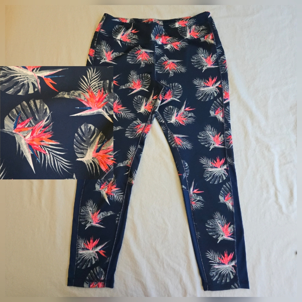 Danskin Now Navy Bird of Paradise Leggings Pink White Tropical Floral Print EB2